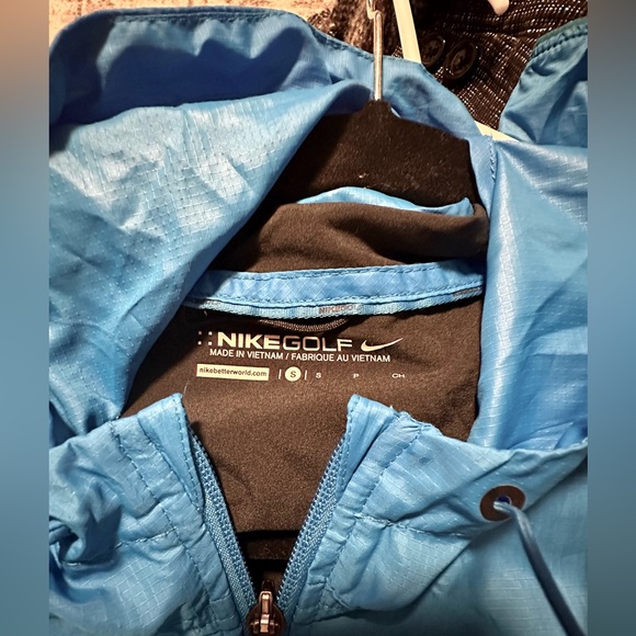 Nike jacket - Picture 5 of 5